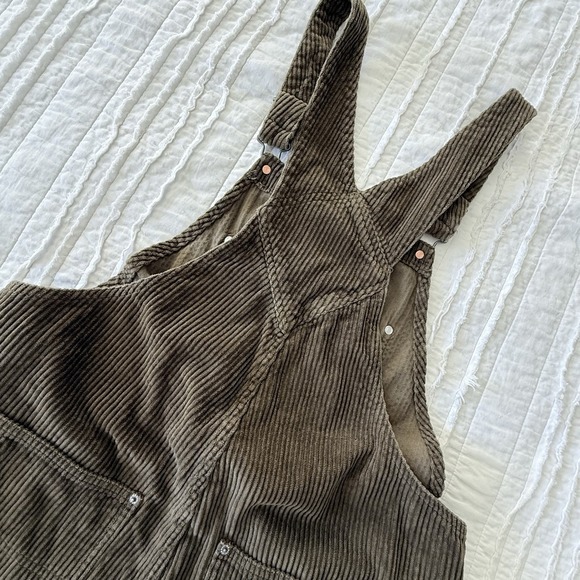 Old Navy corduroy slouchy straight workwear overalls Women 12 Arboretum - Picture 3 of 11